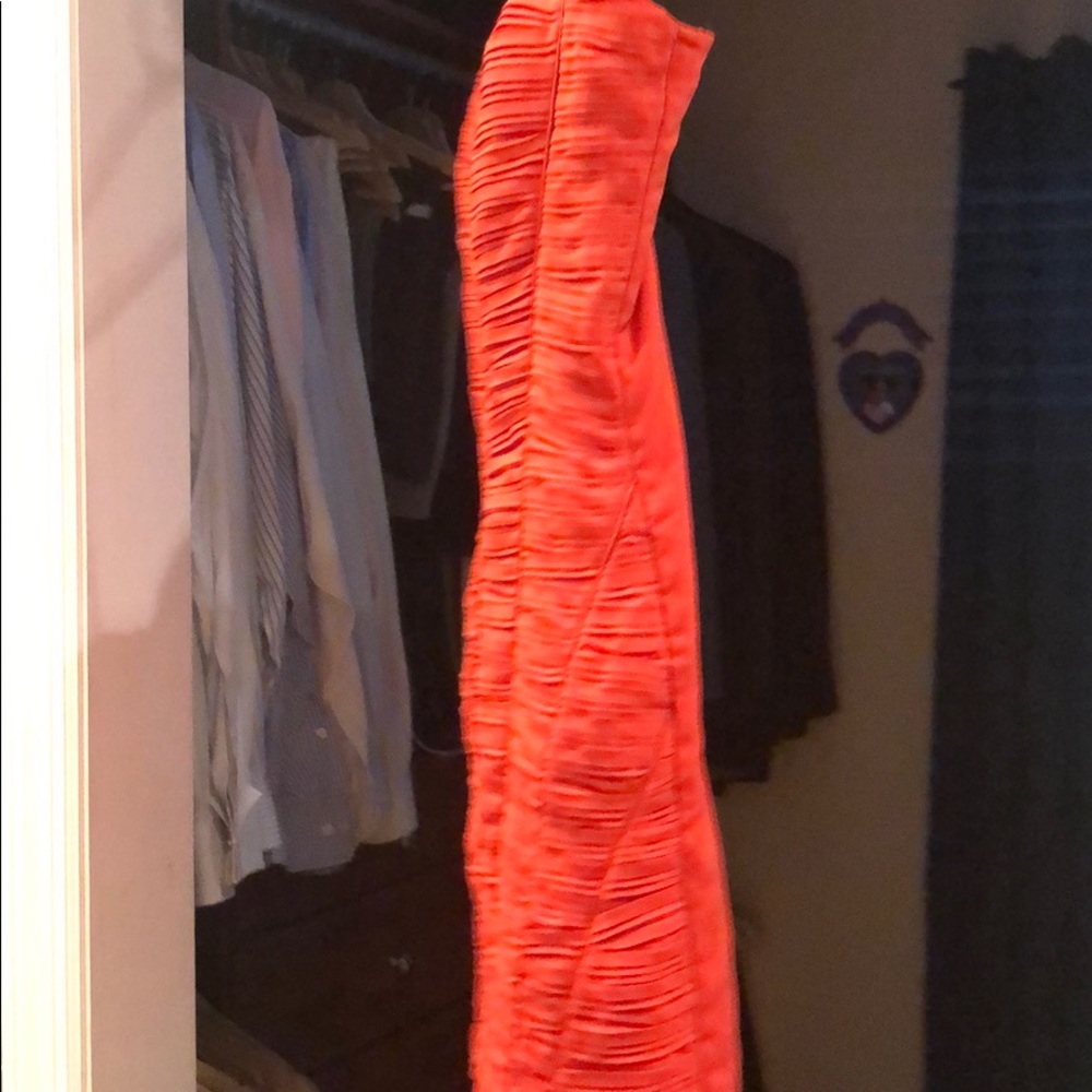 Dress - Picture 3 of 5